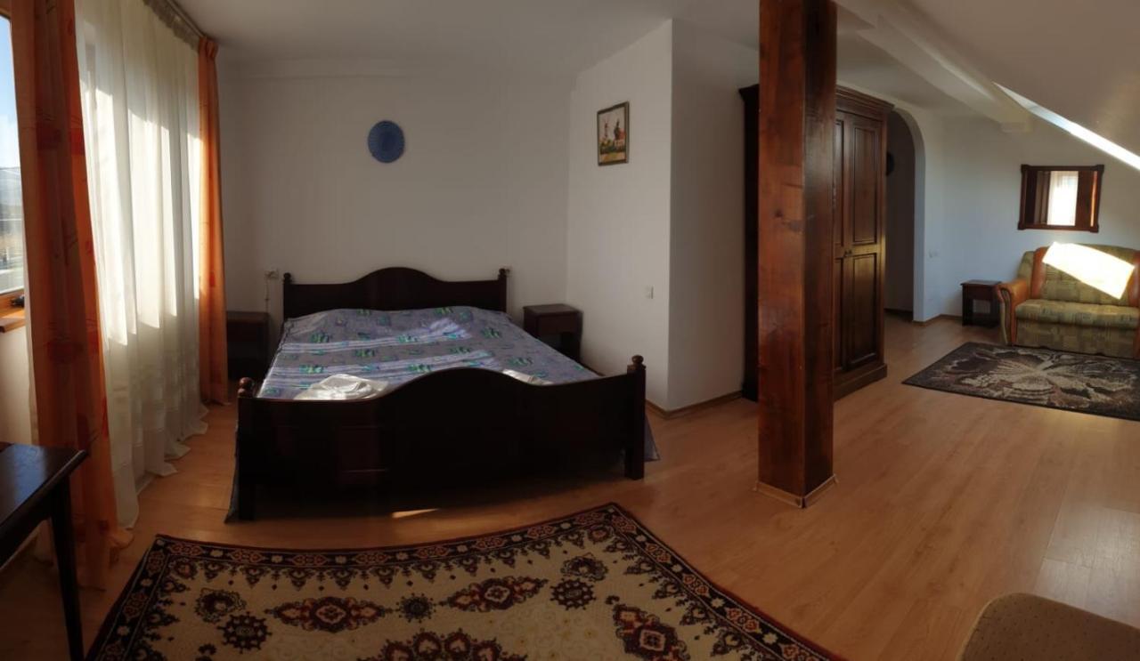 Motel Balcost Piatra Neamţ 外观 照片