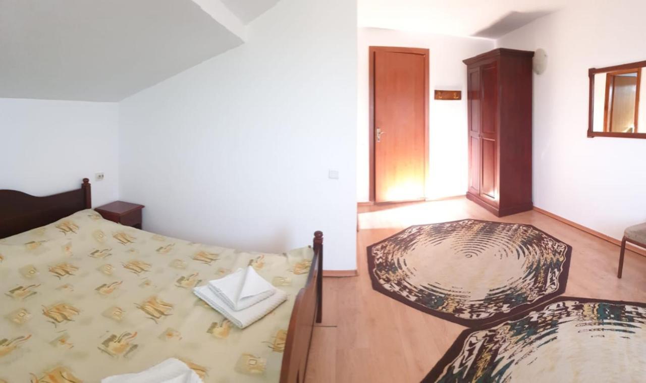 Motel Balcost Piatra Neamţ 外观 照片