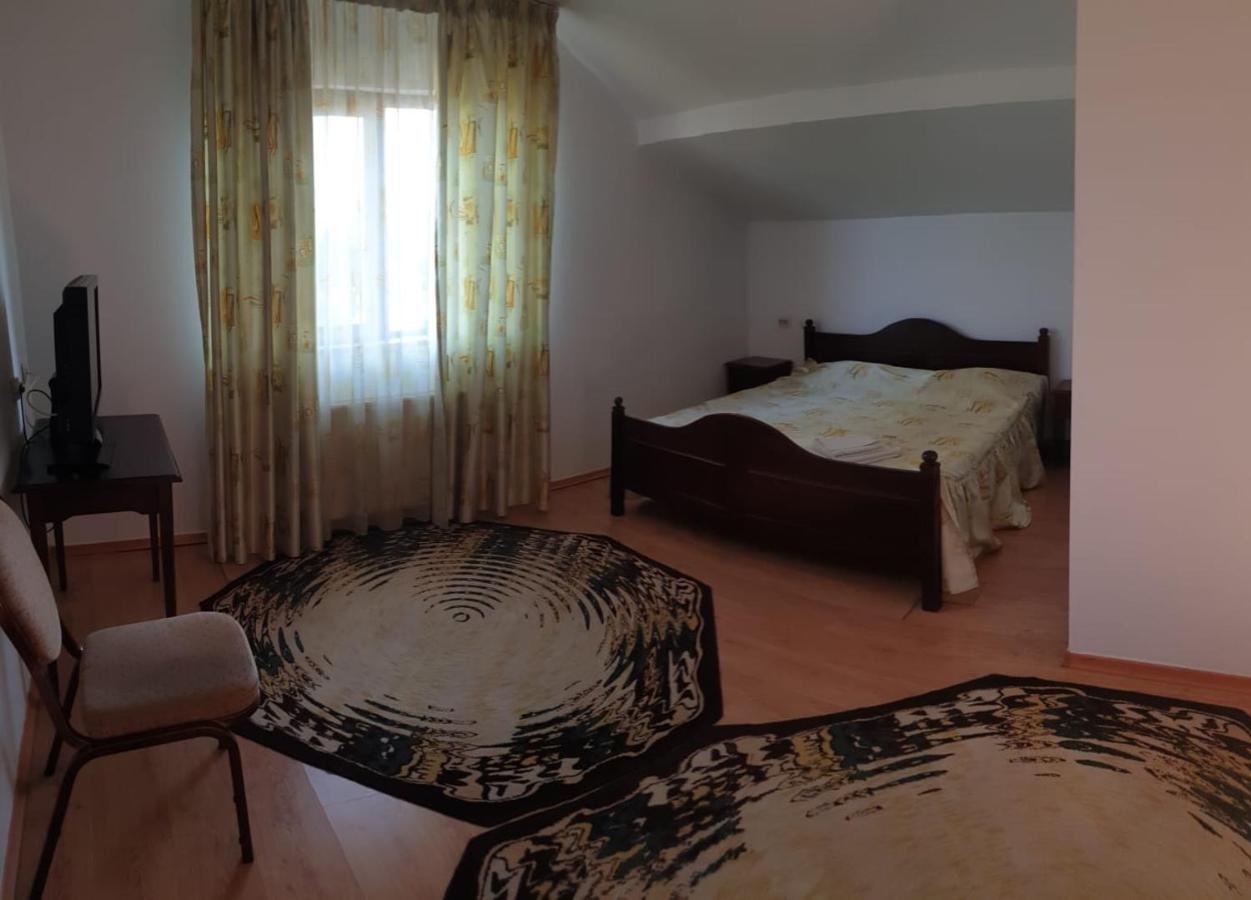 Motel Balcost Piatra Neamţ 外观 照片